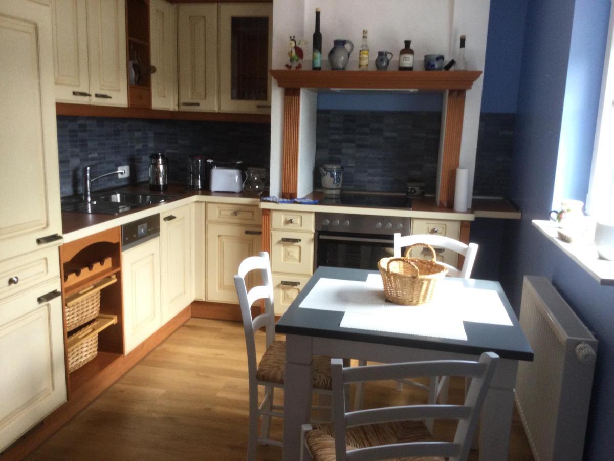 Ferienwohnung Weideglueck Osten Екстериор снимка