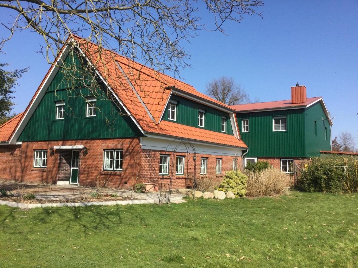 Ferienwohnung Weideglueck Osten Екстериор снимка