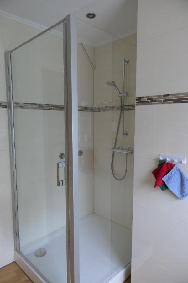 Ferienwohnung Weideglueck Osten Екстериор снимка